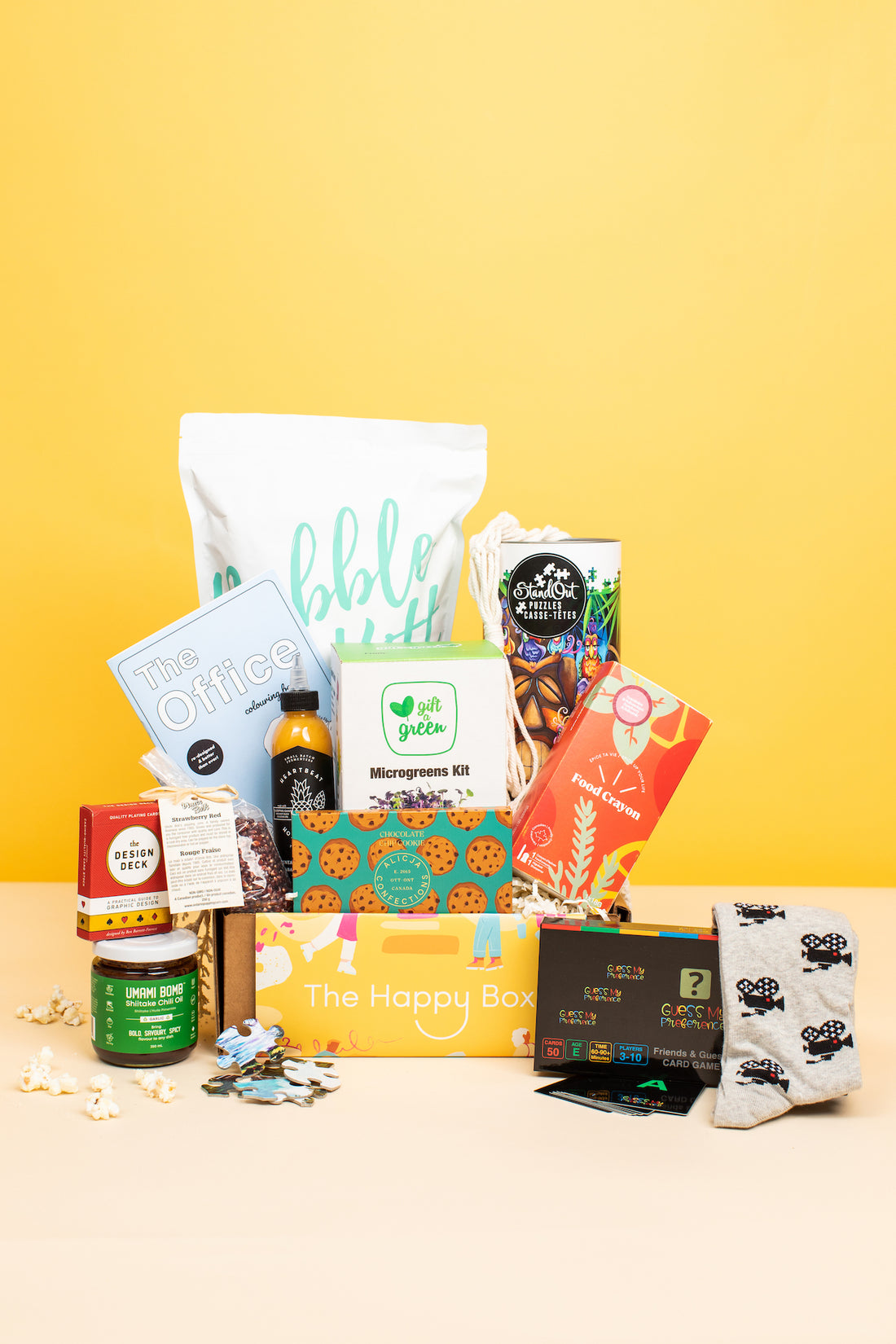 activity gift box canada with games, DIY kits, snacks, and craft items